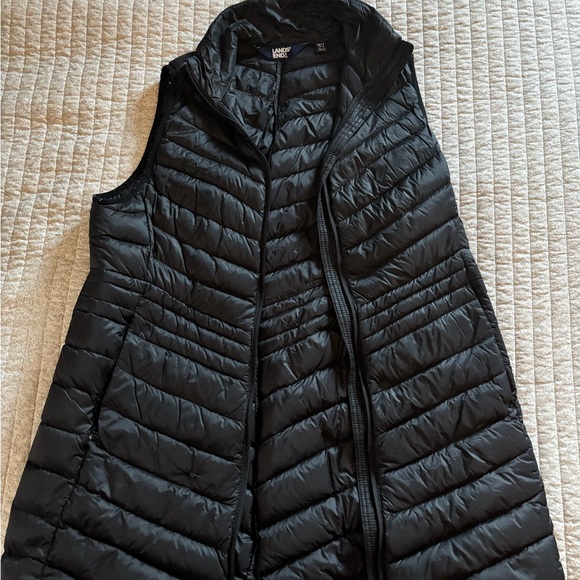Lands' End Women's Quilted Black Vest - Picture 2 of 3